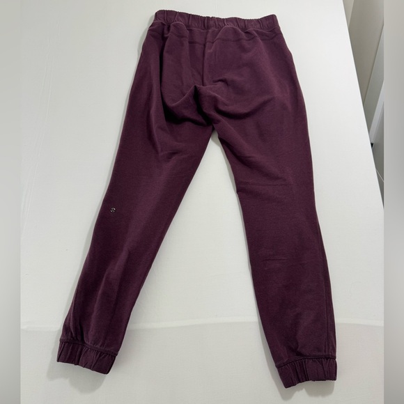 Lululemon Black Cherry Jogger Sweatpants Women’s Size 4 Metal Logo Casual Pants - Picture 5 of 6